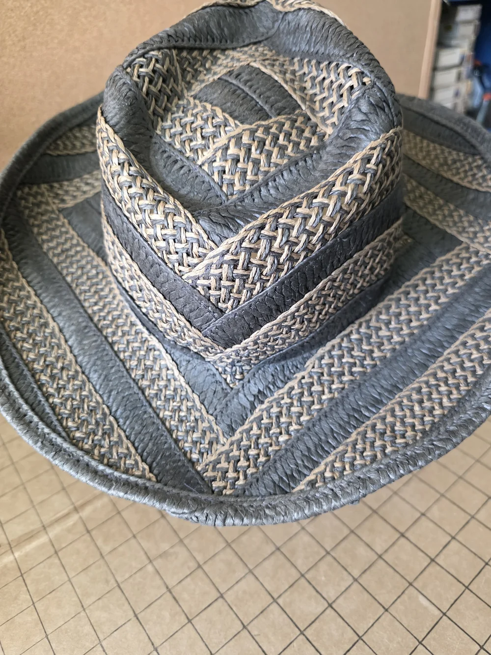Paramount Outdoors Woven Straw Sun Hat Black Tan Chevron Unisex